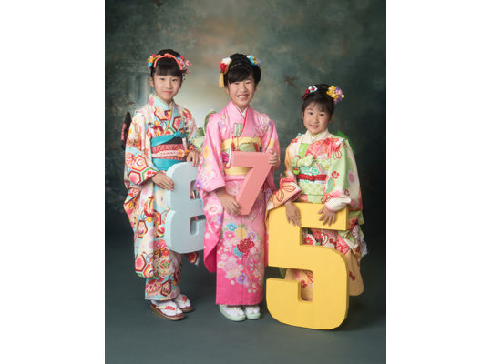 姉妹で仲良く七五三
