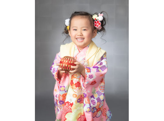 笑顔で七五三の撮影ができるスタジオ