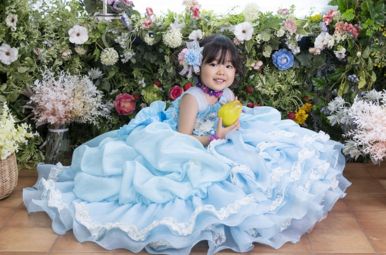 3歳ドレスで可愛く