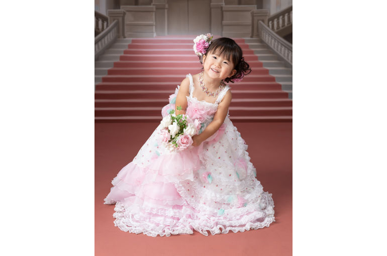 ドレスでかわいく