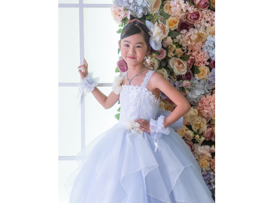 新作ドレスでの撮影