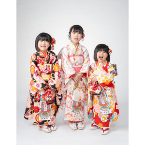 姉妹なかよく七五三